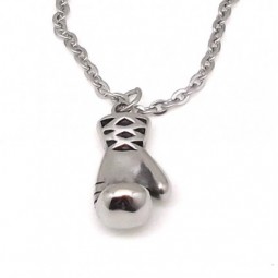 Collier : Gant de boxe