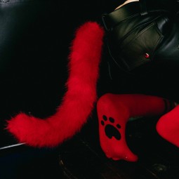 PUX Furry tail - Red