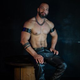 Trad Leather Armband 6cm - XL